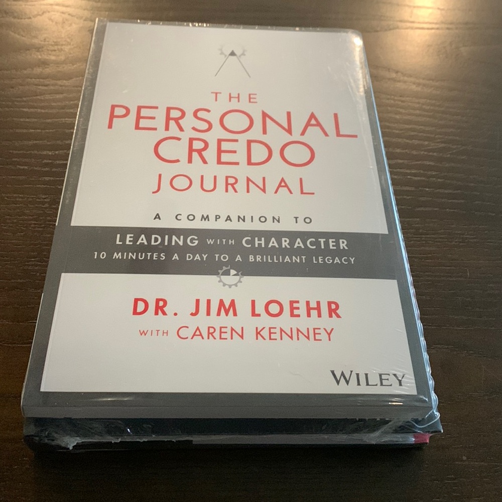 NEW- Leading with Character: 10 Minutes a Day to a Brilliant Legacy Set